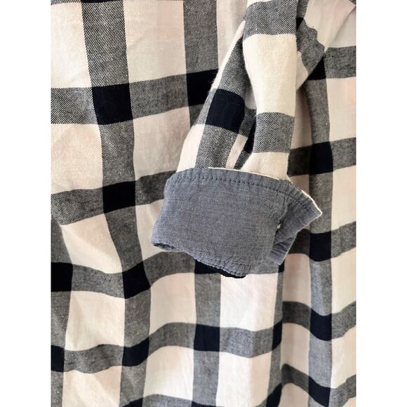 Tommy Hilfiger Women’s Flannel Button Up Shirt Navy and Pink - Medium - Picture 8 of 9